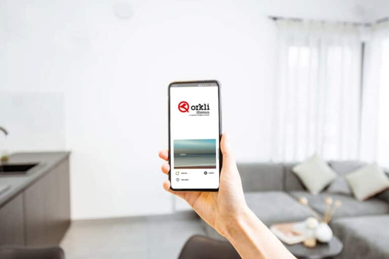 Asistentes inteligentes de ORKLI para hacer de tu hogar una casa inteligente