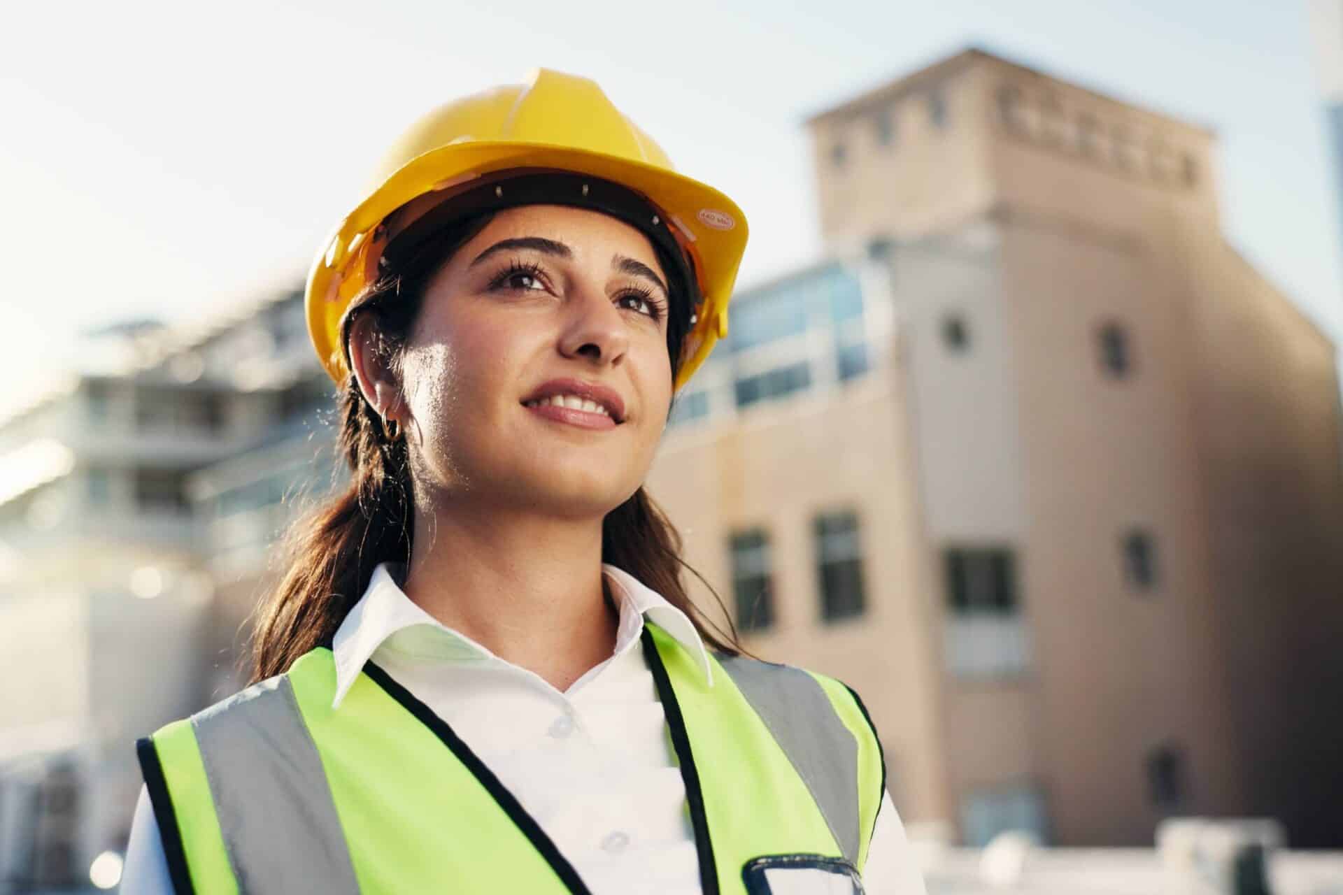 instaladora en obra de rehabilitación energética de edificio